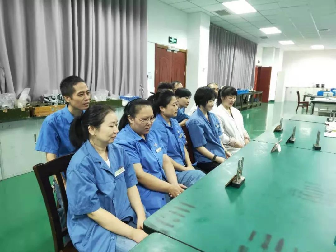 可敬！國(guó)慶中的兵裝身影